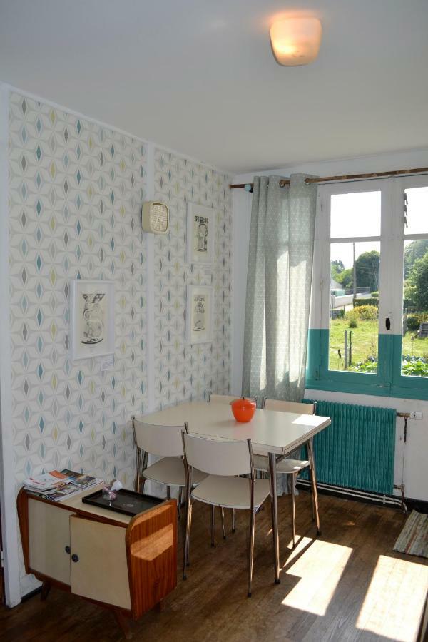 Ty La Poussed " La Maison Aux Oiseaux" Appartement Guiscriff Buitenkant foto