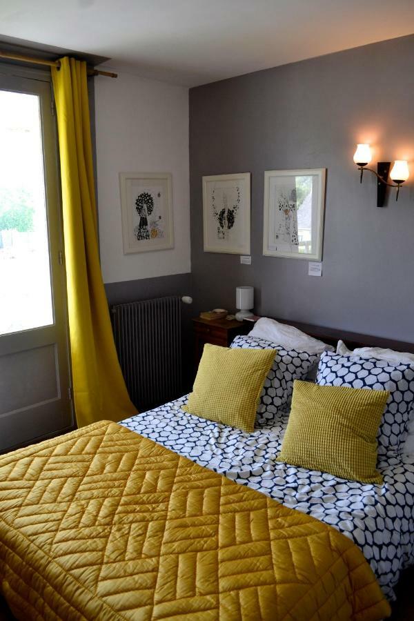 Ty La Poussed " La Maison Aux Oiseaux" Appartement Guiscriff Buitenkant foto